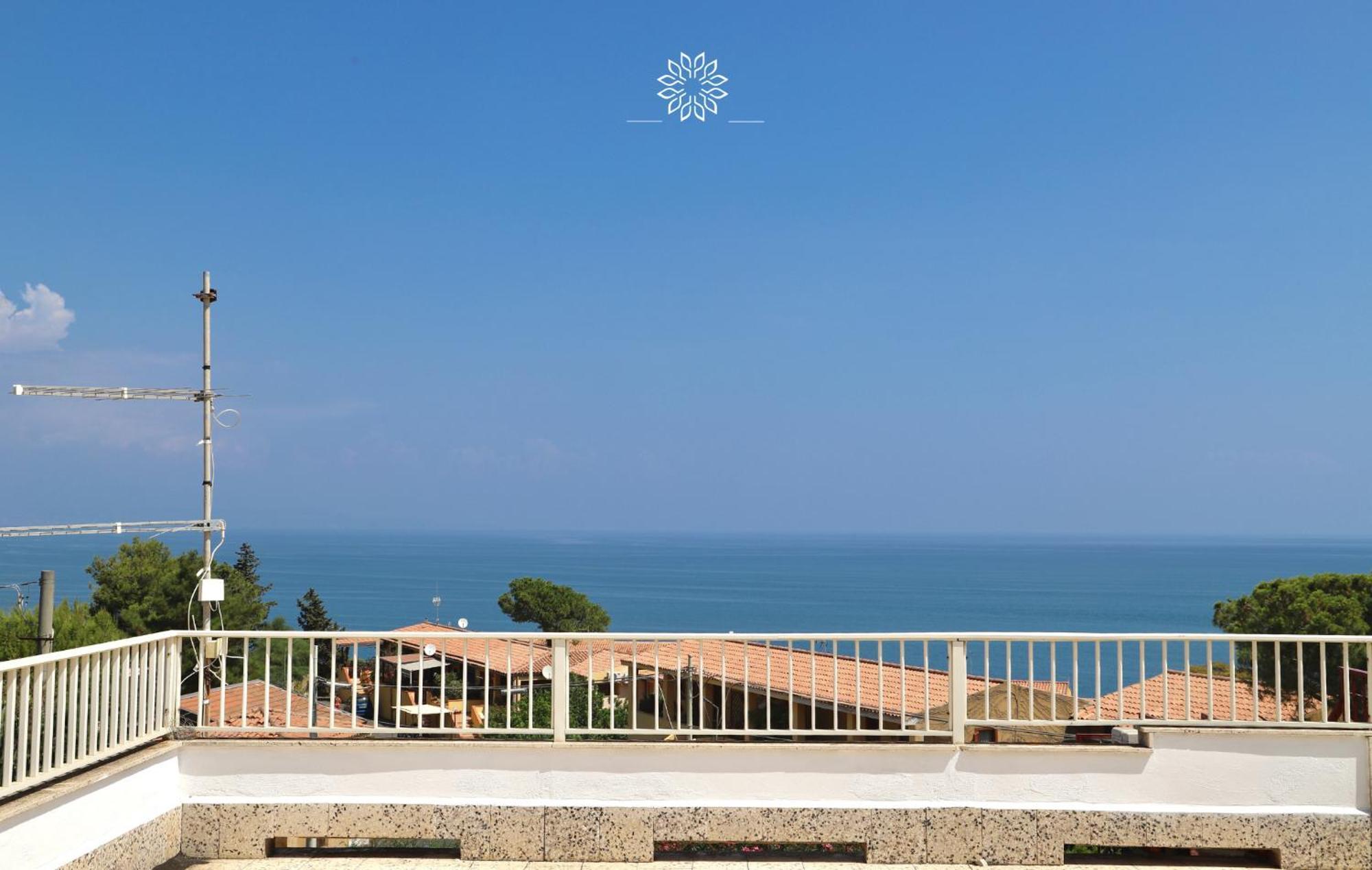 Casa Lucia Villa อันโญเน บันญี ภายนอก รูปภาพ